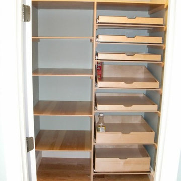 Walk In Pantry