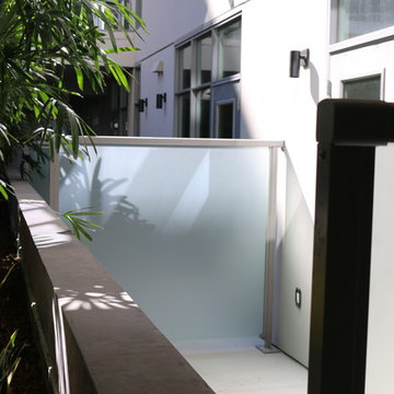 Privacy Walls/ Partitions