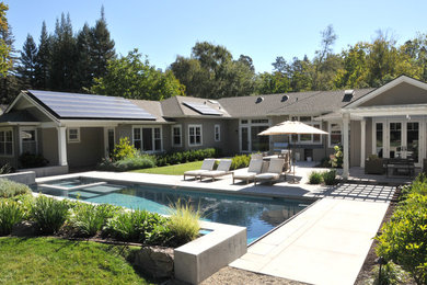 Inspiration for a contemporary exterior home remodel in San Francisco