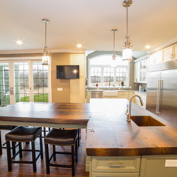 WoodForm Concrete Kitchen