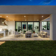 Outdoor Kitchen