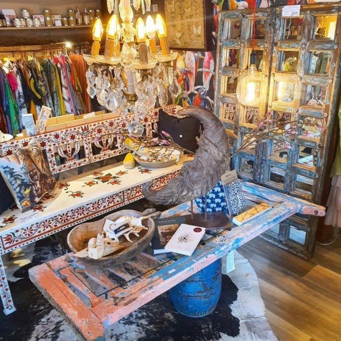 Ellies ethos:  “By keeping every element of our business ethical, we can ensure happiness from artisans to customers!”  Rising Star  Owner Tara runs this beautiful treasure trove of vintage and eclect