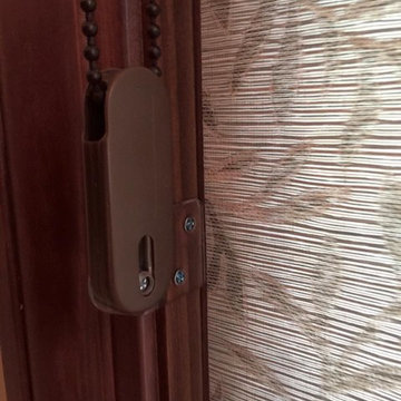Roller Shades with Cassette Headrail
