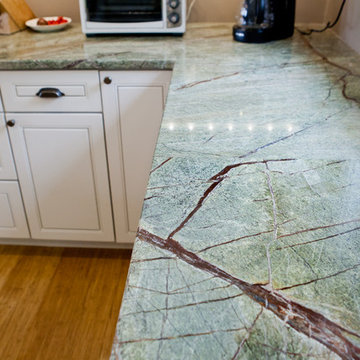 Kraftmaid Kitchen - Mixed Color Countertop