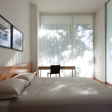 bedroom low light