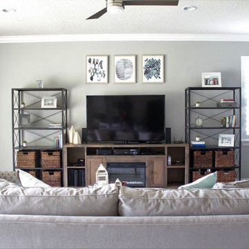 Contemporary Great Room - St. John's County