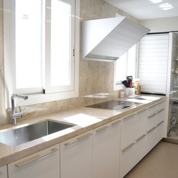 Cocina/vitrina vidrio