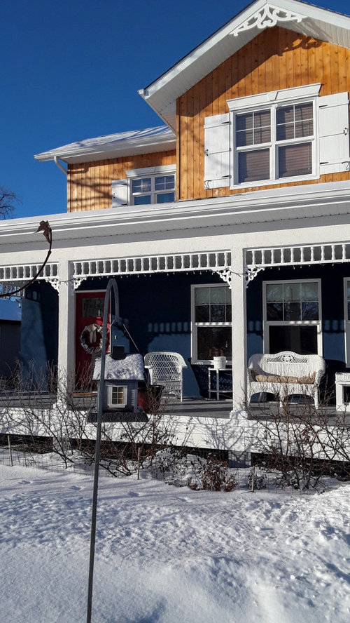 Painting exterior second floor