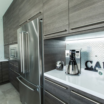 Mona and Tammy's Sparkling New Kitchen