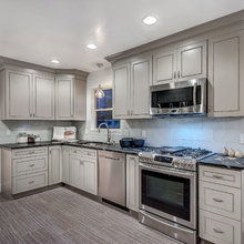 Elm St. Kitchen