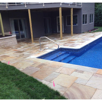 Outdoor Kitchens & Patios