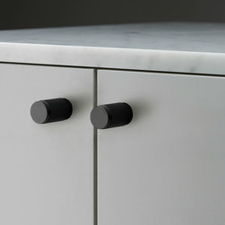 Furniture Knobs - Cabinet And Drawer Knobs