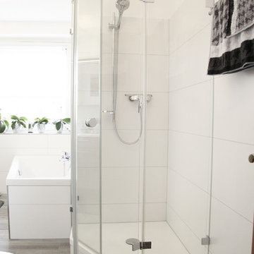 Modernisierung eines Badezimmers in München - Milbertshofen-Am Hart
