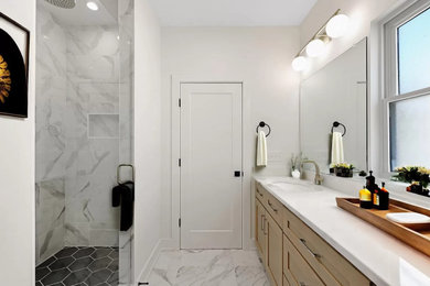 Inspiration for a bathroom remodel in Nashville