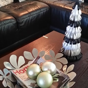 "Thomas" Living Room @ Christmas