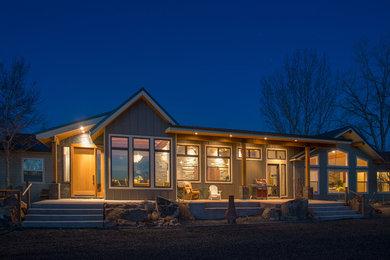 This is an example of a contemporary home design in Denver.