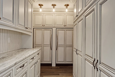 Elegant home design photo in Calgary