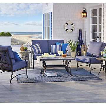 Cozy Outdoor Seating