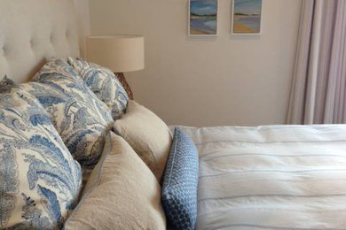Bedroom - small coastal master bedroom idea in Sydney with white walls
