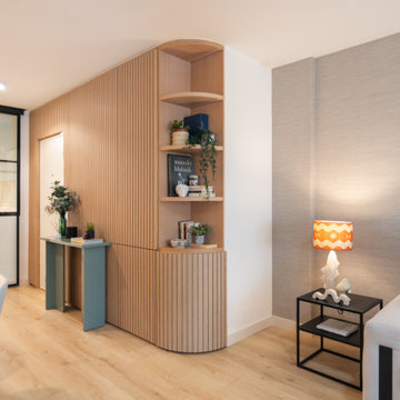 MUEBLE CON ACABADO CURVO