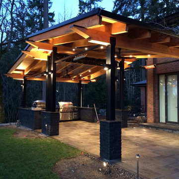 Luxury Lake view outdoor entertaining