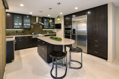 Mid-sized contemporary kitchen in Orange County.