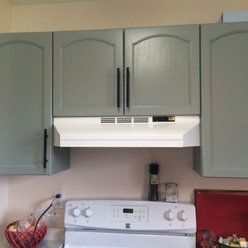 Kitchen Cabinet Refinishing Services