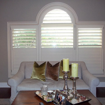 San Antonio Triple Window with Center Arch
