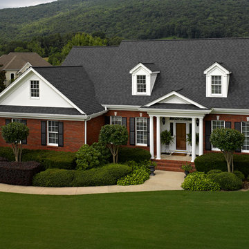 Landmark shingles in Moire Black