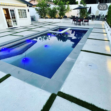 Modern Backyard Pool with Raised Spa & Fire Pit Area | Los Angeles