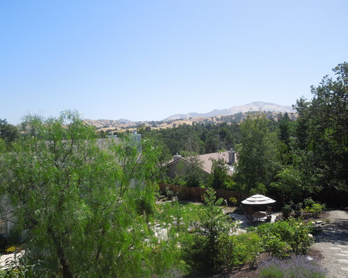Hillside Garden in Walnut Creek