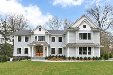 Country exterior home photo in New York