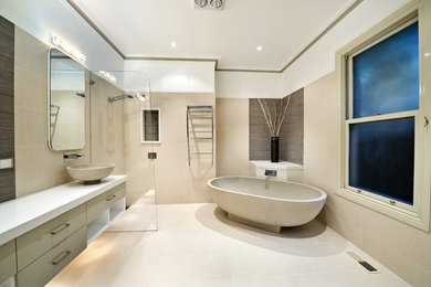 Design ideas for a modern bathroom in Melbourne with a vessel sink.