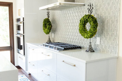 Inspiration for a 1960s kitchen remodel in Other