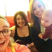 Sarah Damone's photo