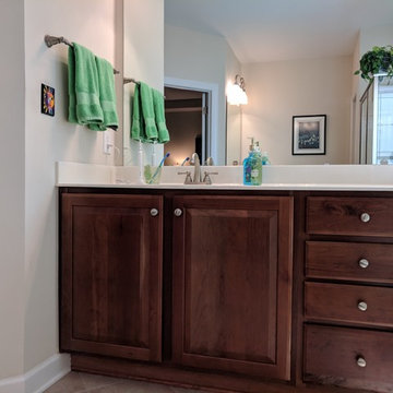 919 Green Bathrooms