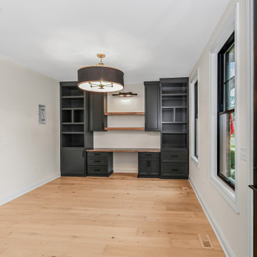 End Unit - Modern Luxury Transitional Rowhome | Heritage Place Naperville, IL