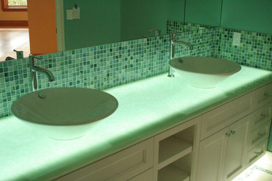 Example of a trendy bathroom design in Seattle
