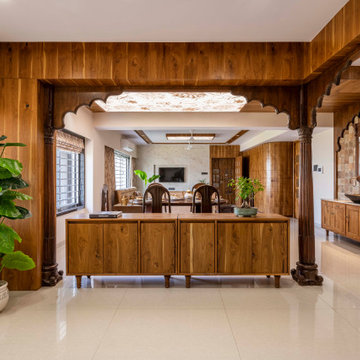 “TRADITIONAL AND MODERN HOOK UP.”