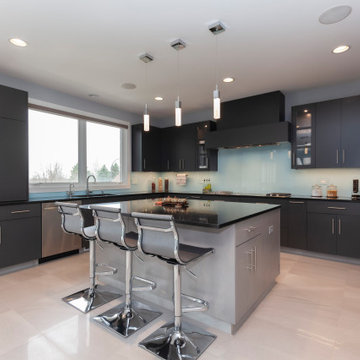 Modern Glass Splash