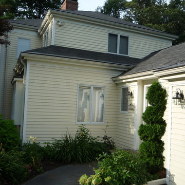 Wayland - Everlast Siding - Antique Ivory
