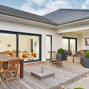 75 Beautiful Farmhouse Deck Pictures & Ideas | Houzz