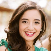 Sarah Carter's photo