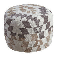 Pouf