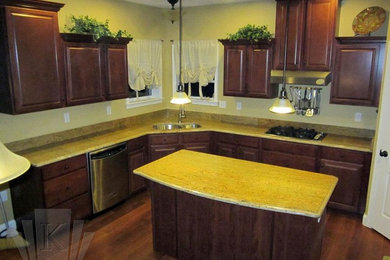 Kitchen photo in Philadelphia