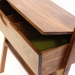 Dressing Table - Products