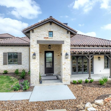 Italian Farmhouse in the San Antonio Hills