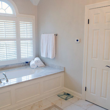 Sterling Traditional Master Bath with Wow-Factor