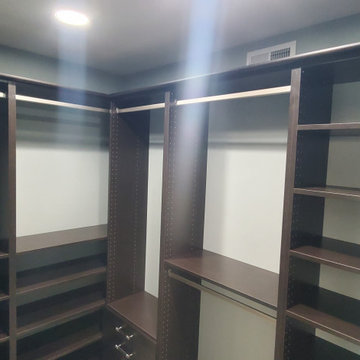 Custom Closets