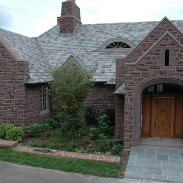 Guest house stone veneer project